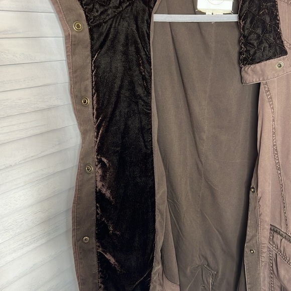 ANTHROPOLOGIE l Hei Hei Taupe Brown Todra Crushed Velvet Neck Lined Cape M/L - Picture 9 of 14